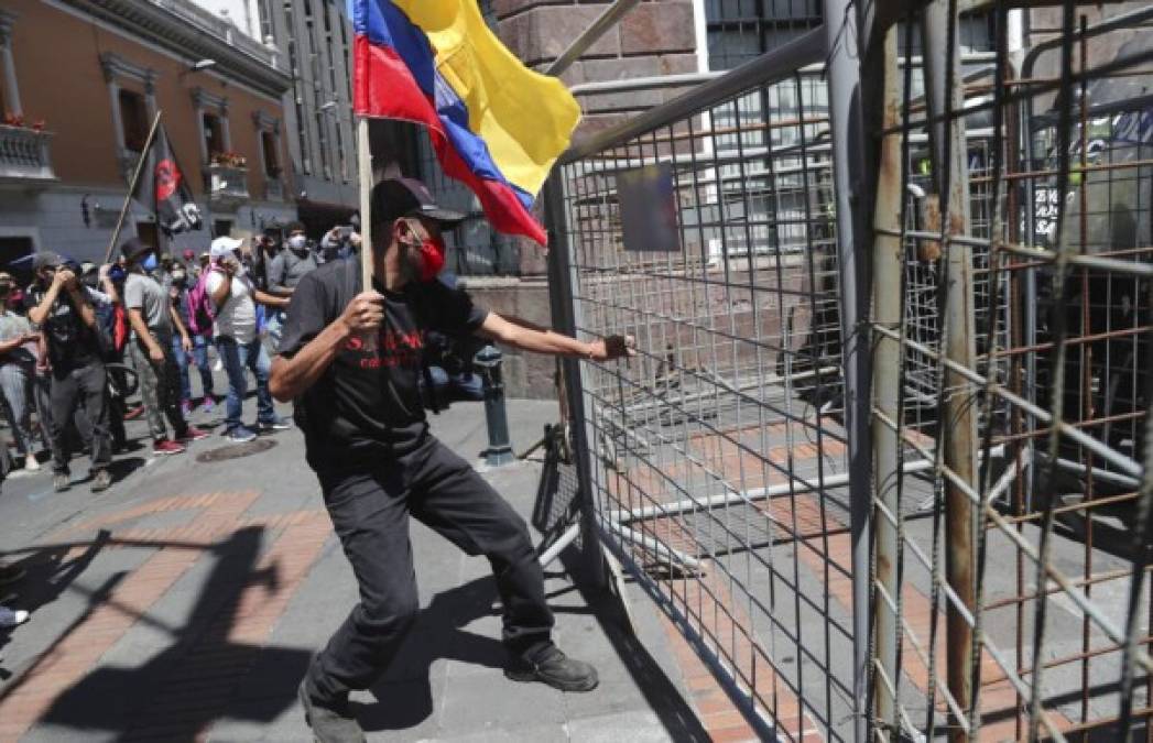 FOTOS: Miles de ecuatorianos protestan exigiendo comida, salud y trabajo