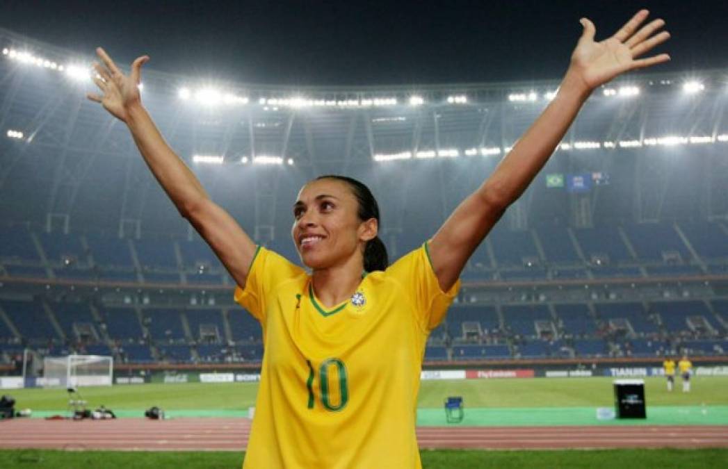 Guapas y talentosas: Las 10 mejores jugadoras de fútbol en el mundo