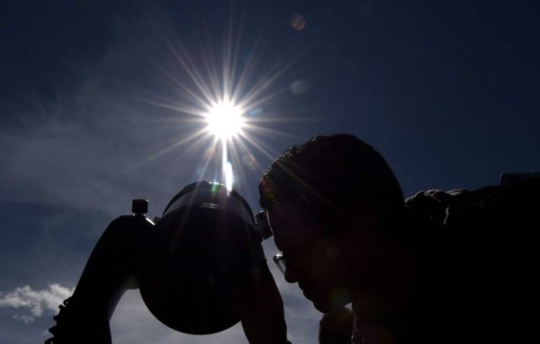 Fotos: Así se disfrutó en el mundo el eclipse solar más esperado