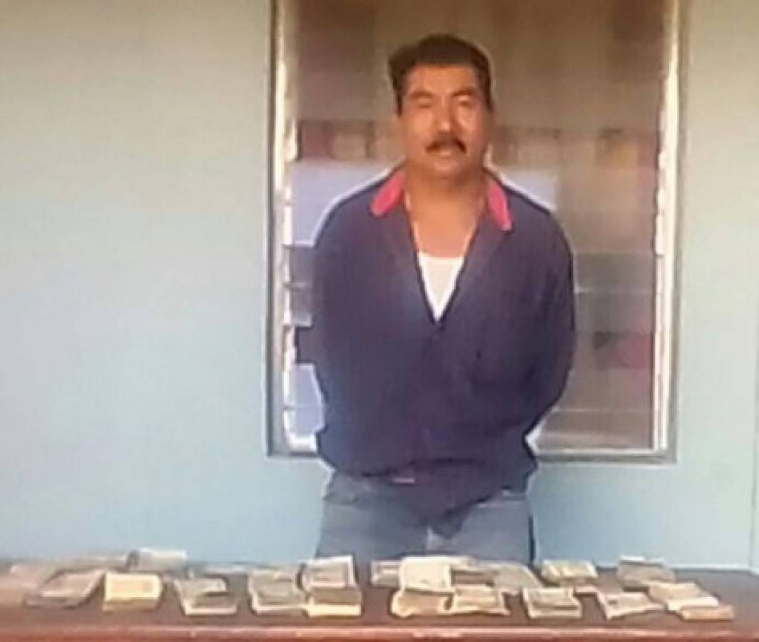 Capturan a hondureño con 21 mil dólares escondidos en su vehículo en La Paz