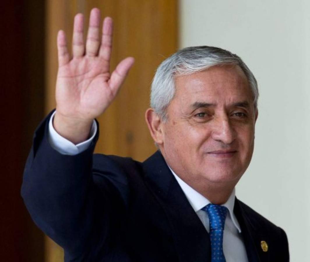 Renuncia el presidente de Guatemala Otto Pérez