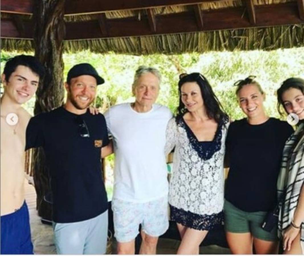 Las vacaciones de Catherine Zeta Jones y Michael Douglas en Roatán