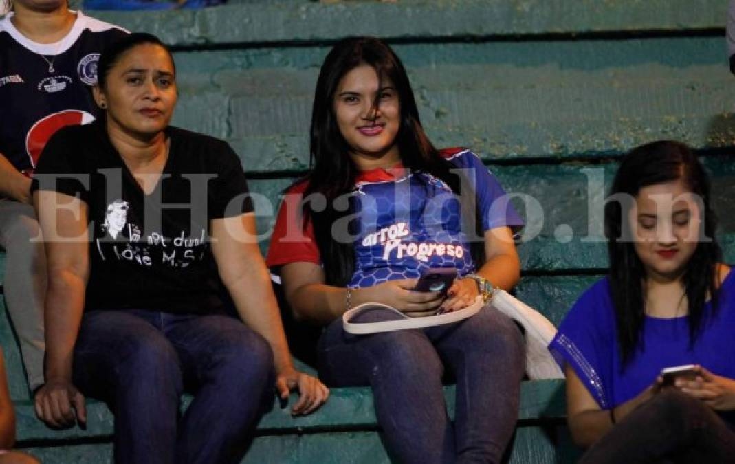 Las bellas chicas que levantan suspiros en jornada 4 de la Liga de Honduras