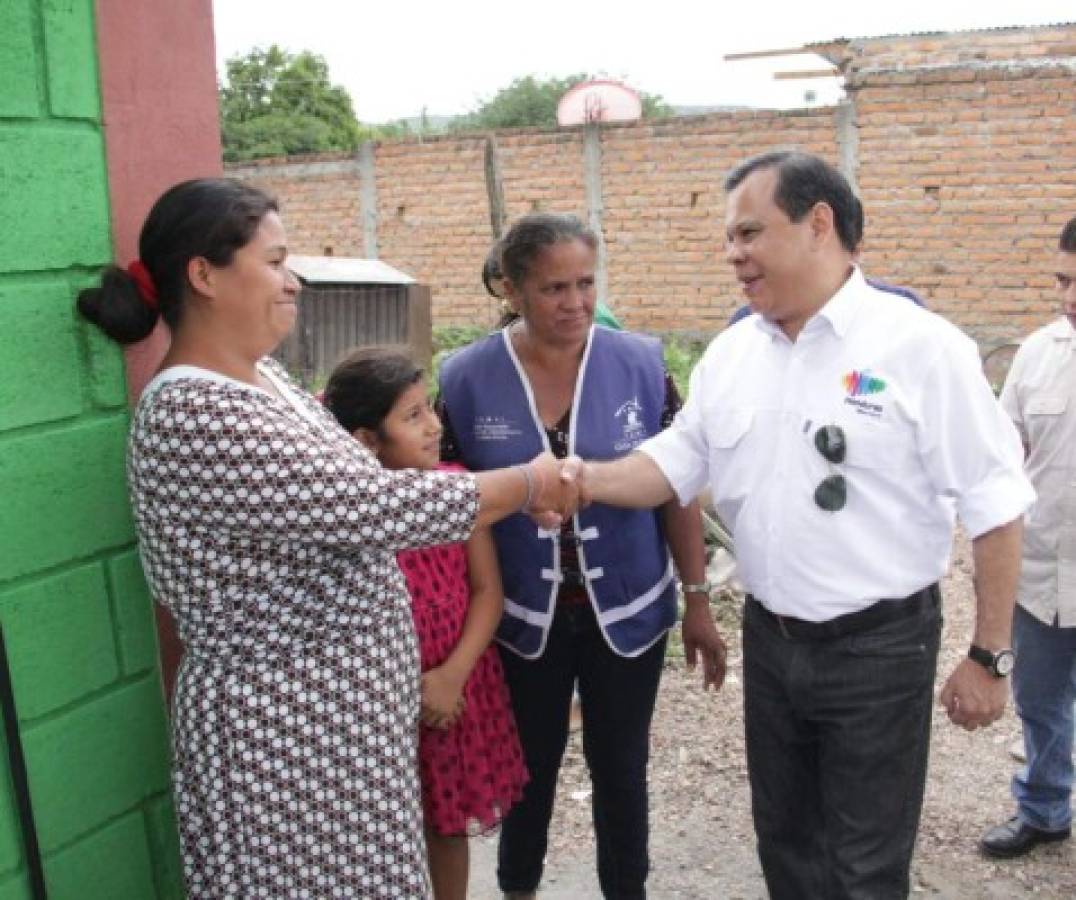 Dos familias tienen nuevo hogar por campaña de EL HERALDO y Sedis