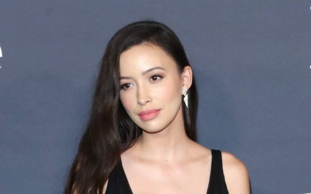 FOTOS: Christian Serratos actriz que dará vida a Selena en Netflix