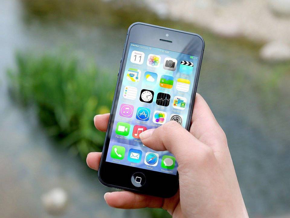 ¿Adicto al móvil? 3 formas de convertir tu smartphone en una herramienta para tu tiempo de ocio