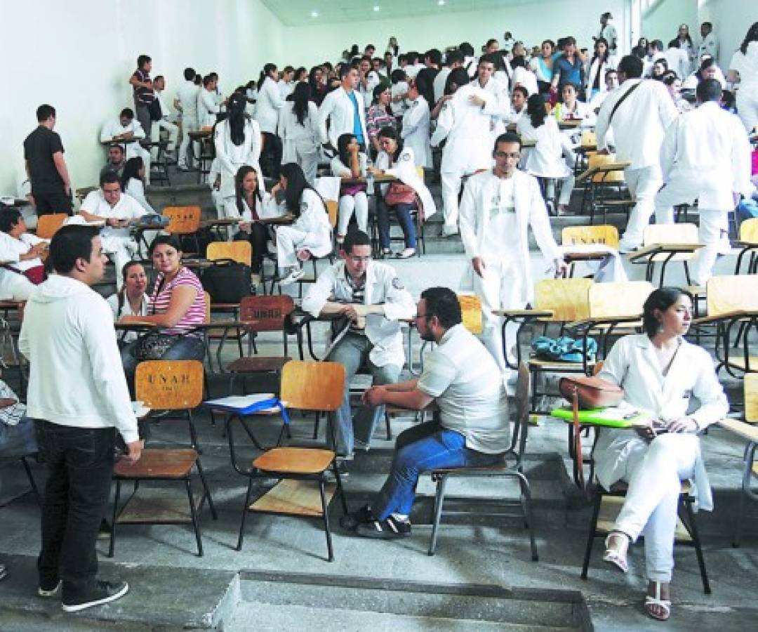 Honduras: Médicos paralizan labores en el Hospital Escuela Universitario