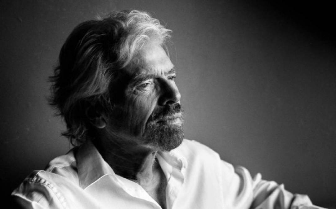 ¿Quién es Richard Branson, el multimillonario que viajó al espacio en su propio avión?