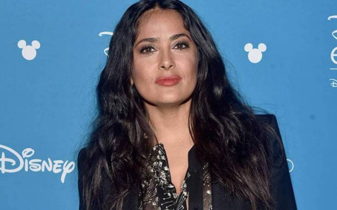 'Prefiero morir en casa', el calvario de Salma Hayek tras complicarse por el covid-19