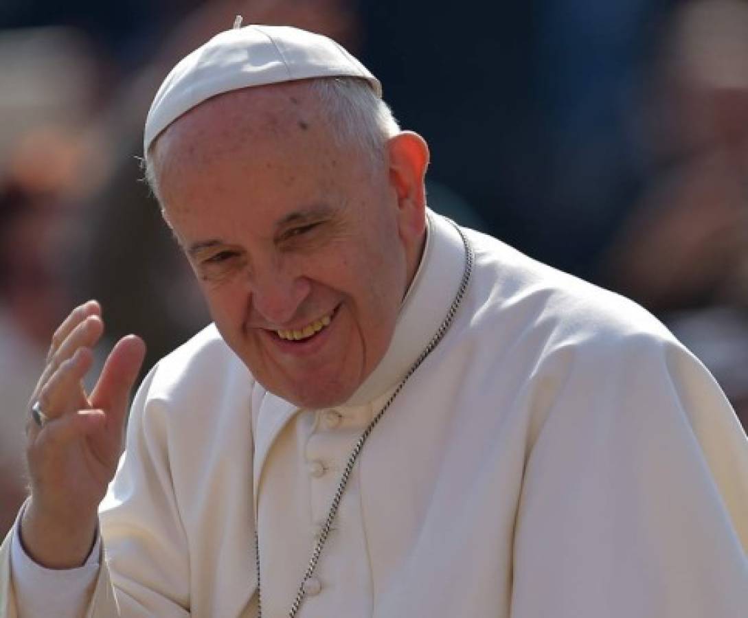 Cubanos se regocijan por posible visita papal