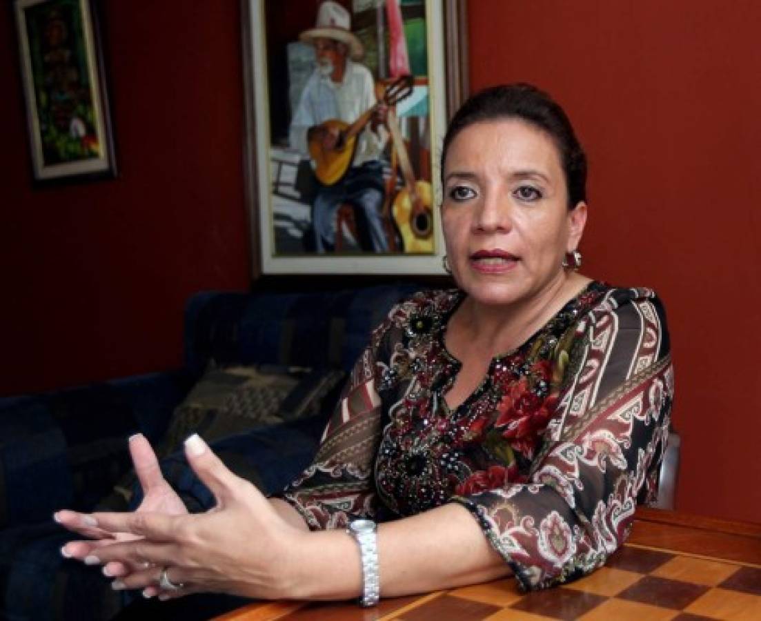 Xiomara Castro: 'Depongo mis aspiraciones para apoyar reelección de ‘Mel’”