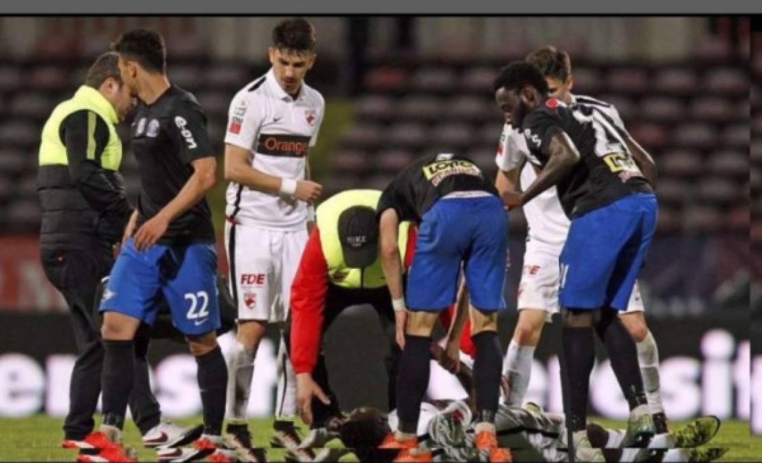 Las diez muertes más impactantes del mundo ocurridas en un campo de fútbol (FOTOS)