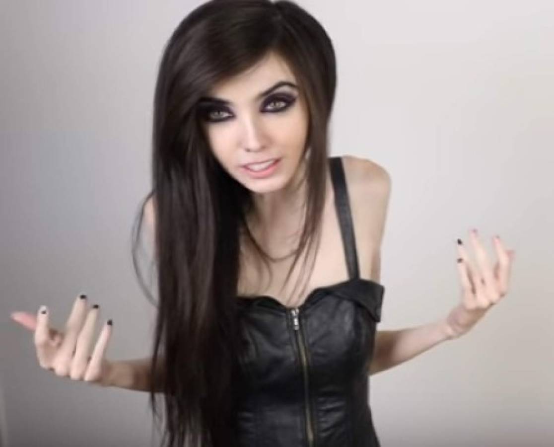 Eugenia Cooney la polémica youtuber que promueve la anorexia en YouTube