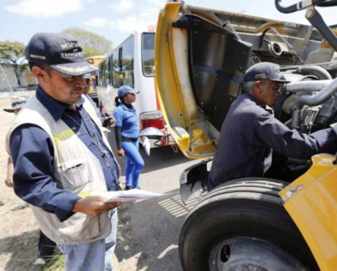 Honduras: 120 buses revisados a último momento