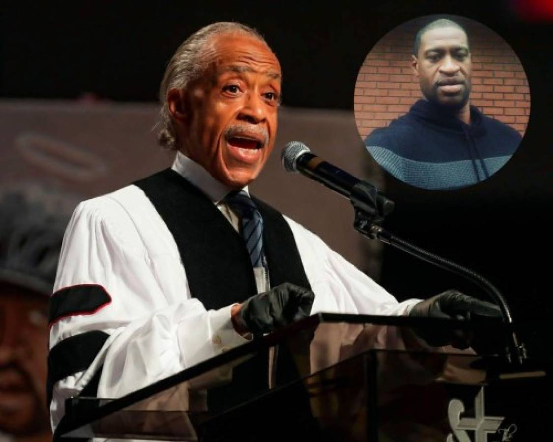 'Las vidas negras no valen lo mismo que las blancas': reverendo en funeral de Floyd