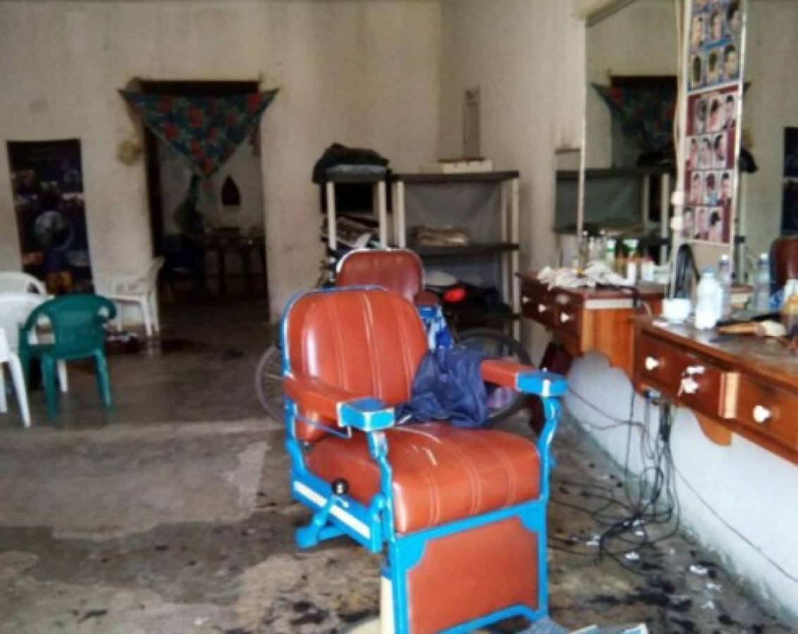 Decapitado encuentran a barbero dentro de su negocio en Tela