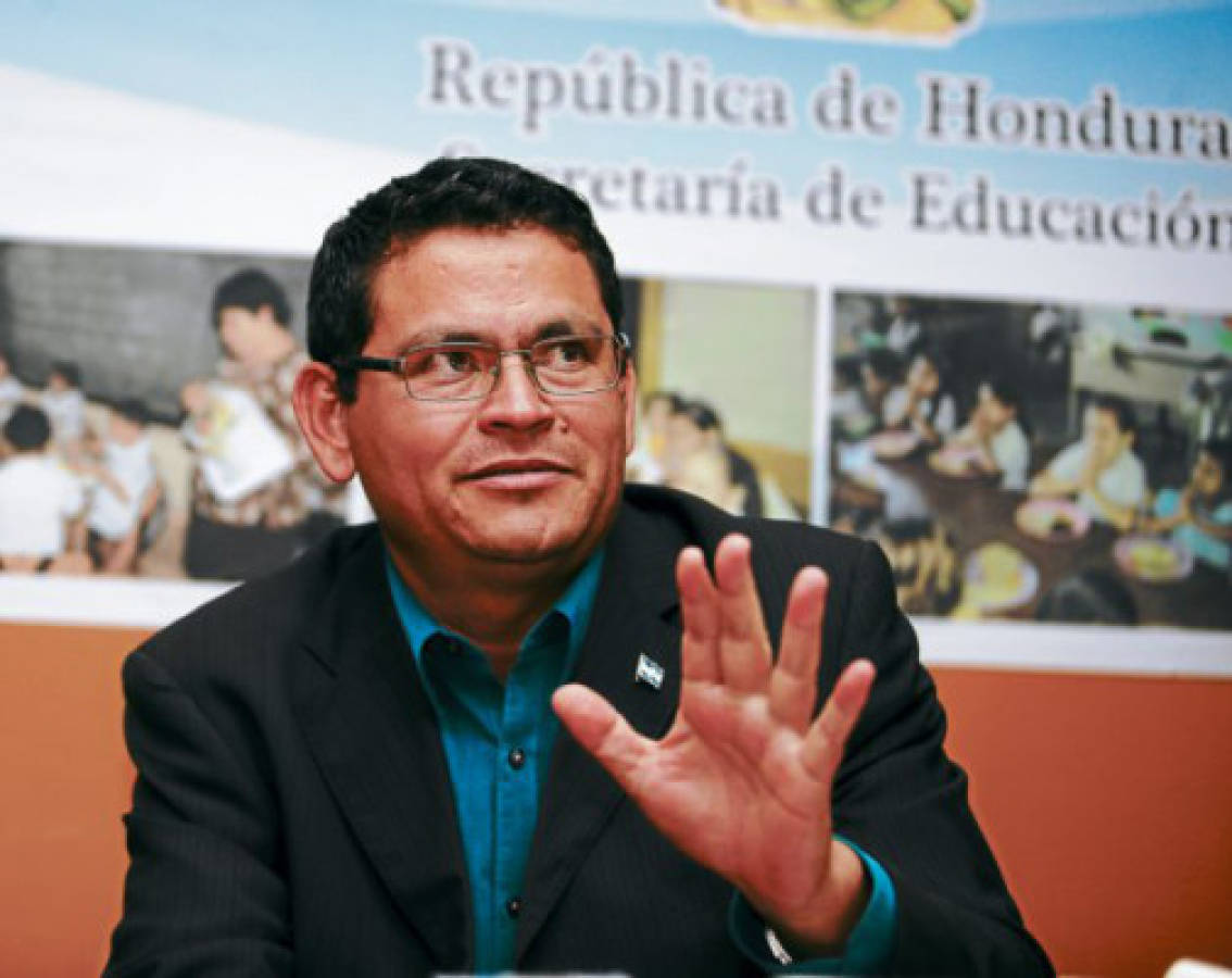 Más de 11 mil docentes sin empleo en Honduras