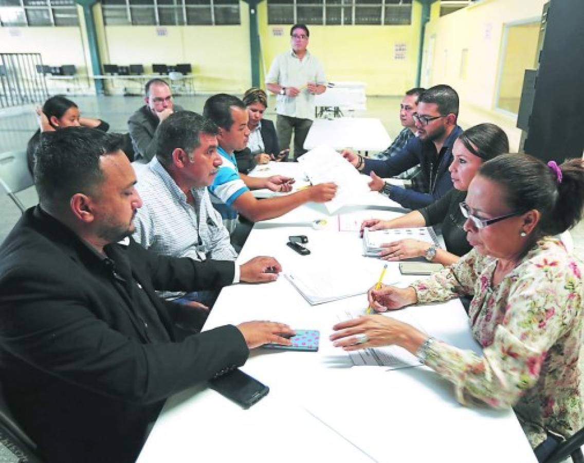 Honduras: 25 aspirantes independientes participarán en elecciones presidenciales de noviembre