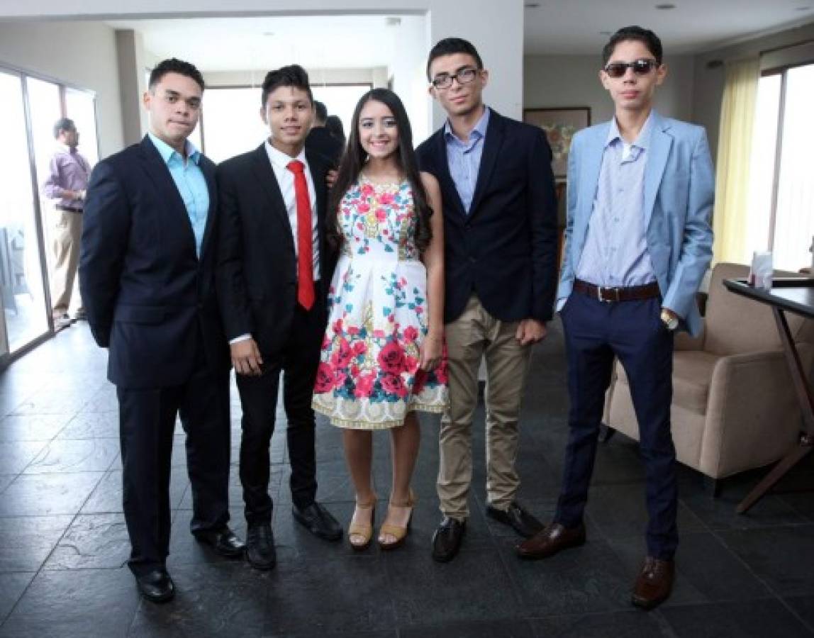 Seniors de la Summer Hill School disfrutaron de una fresca mañana