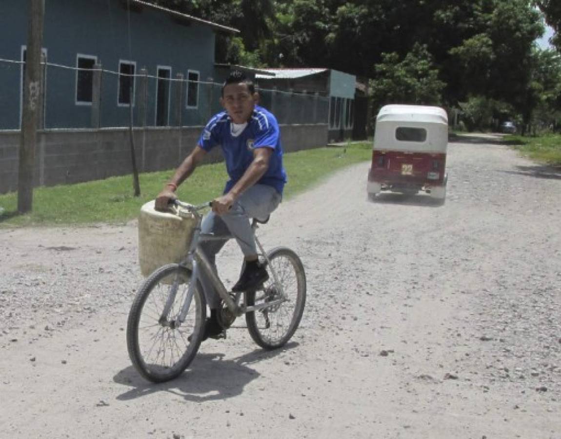 Agua contaminada consumen 22 comunidades de Marcovia