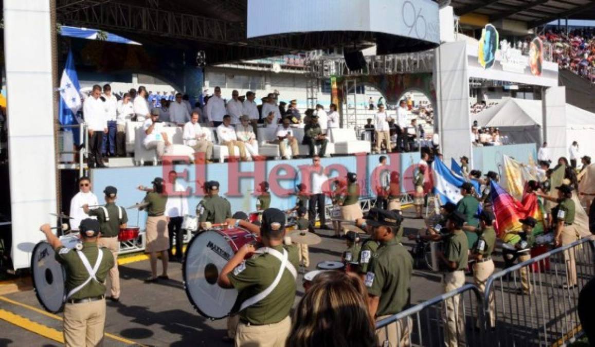 Estos son los colegios ganadores de los desfiles patrios 2017