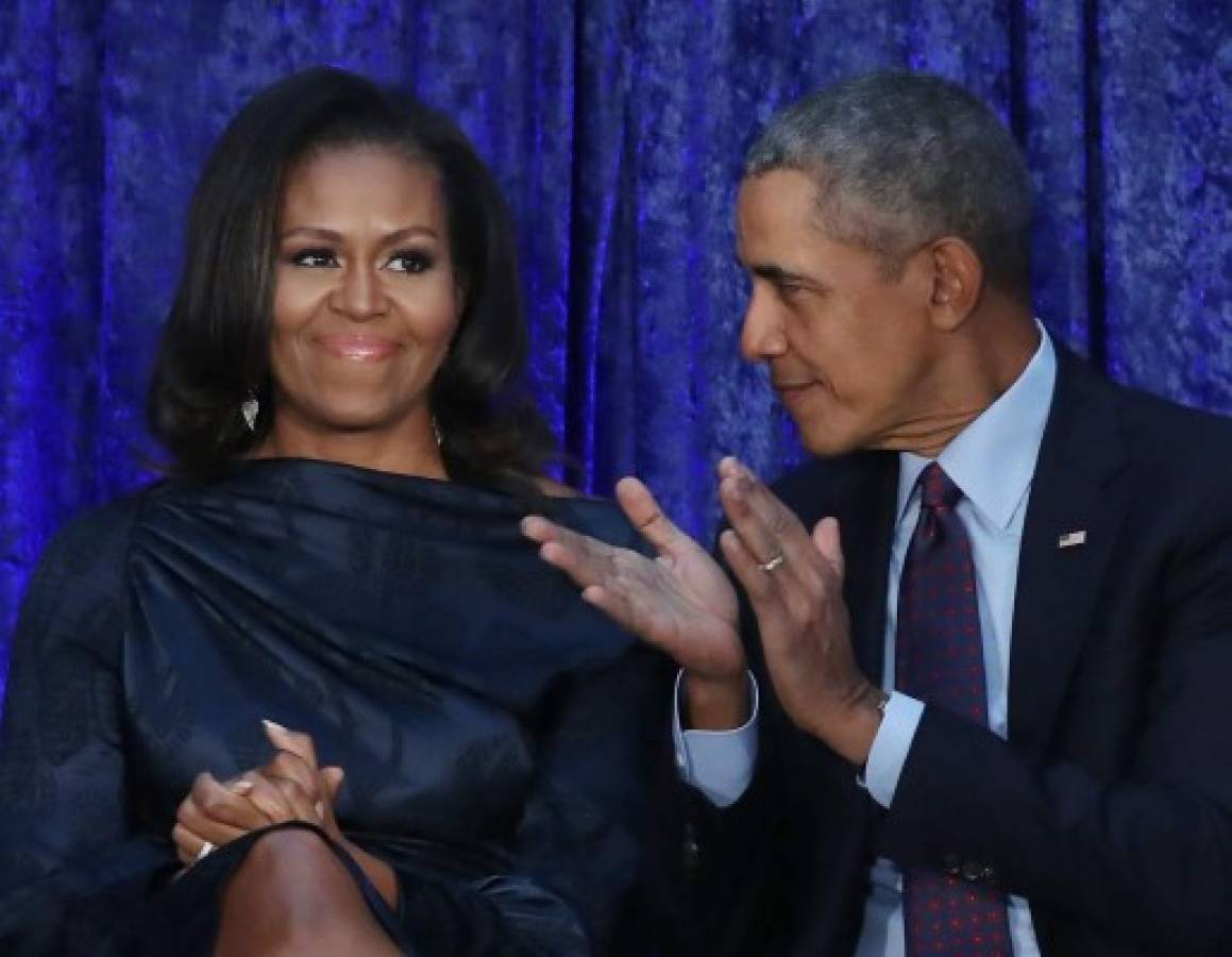 Michelle y Barack Obama revelan sus retratos oficiales en el National Portrait Gallery