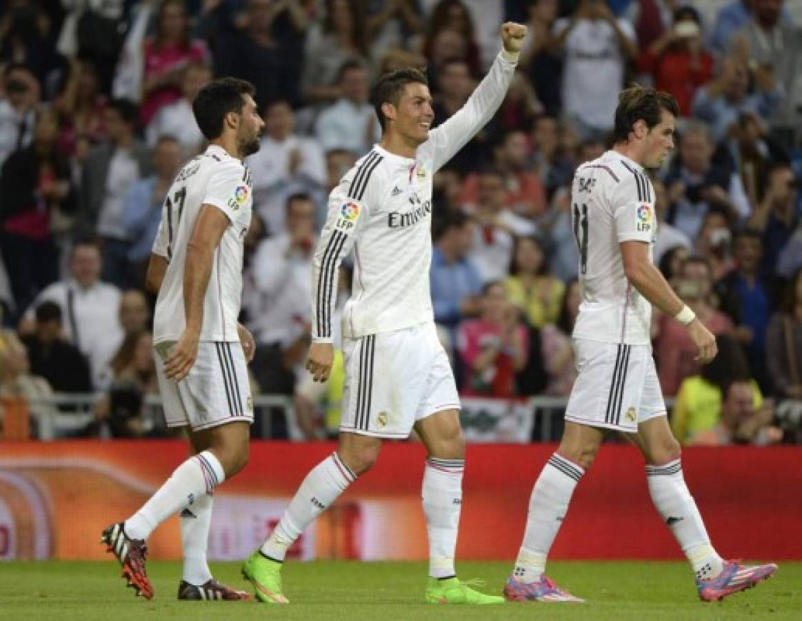 Cristiano y el Real Madrid golean al Elche en el debut de Keylor Navas