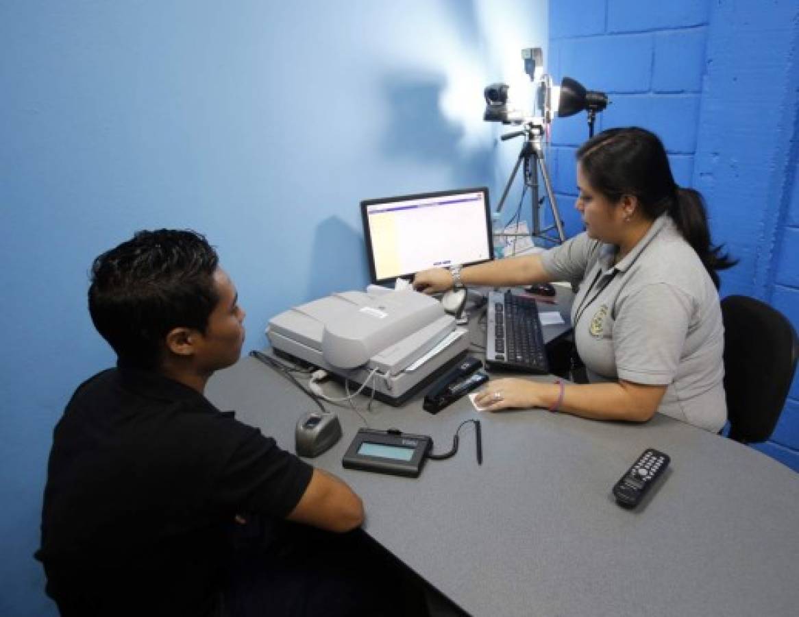 Matrícula consular hondureña llega a más ciudades en Estados Unidos