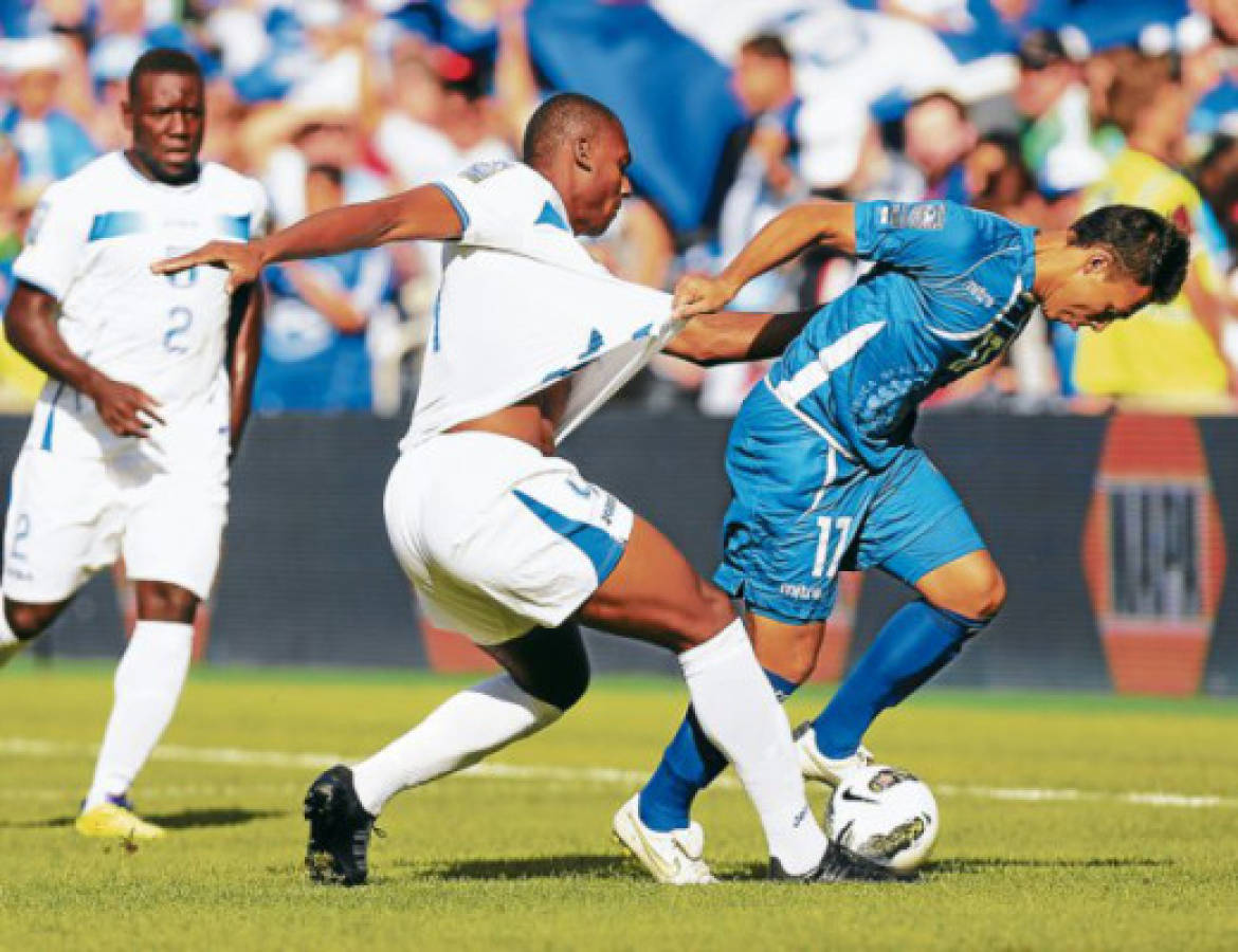 Honduras clasifica a los Olímpicos tras vencer 3-2 a El Salvador