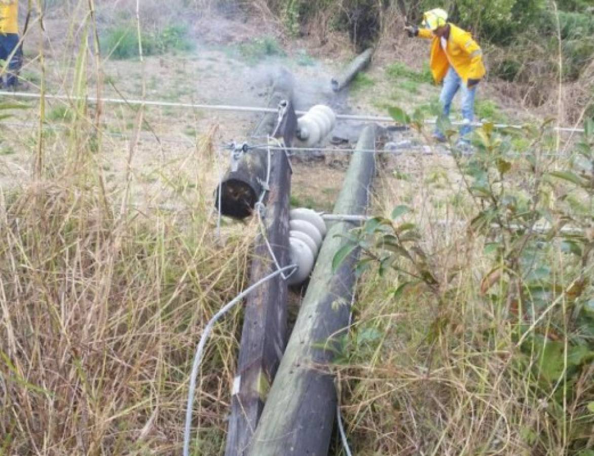 Nuevo ataque a estructuras de la ENEE en Olancho, sector está sin energía