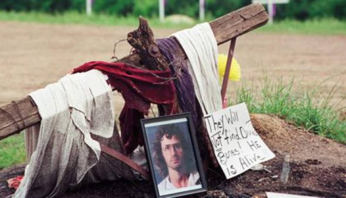 David Koresh, el creador de la secta apocalíptica que abusaba de niñas y terminó en masacre (FOTOS)  