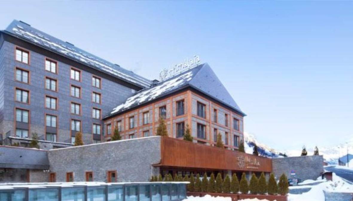 FOTOS: Así es el exclusivo hotel Himalaia Baqueira que Lionel Messi compró en España  