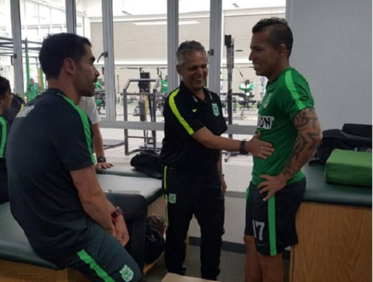 Reinaldo Rueda se integró a la práctica del Nacional tras su cirugía de cadera