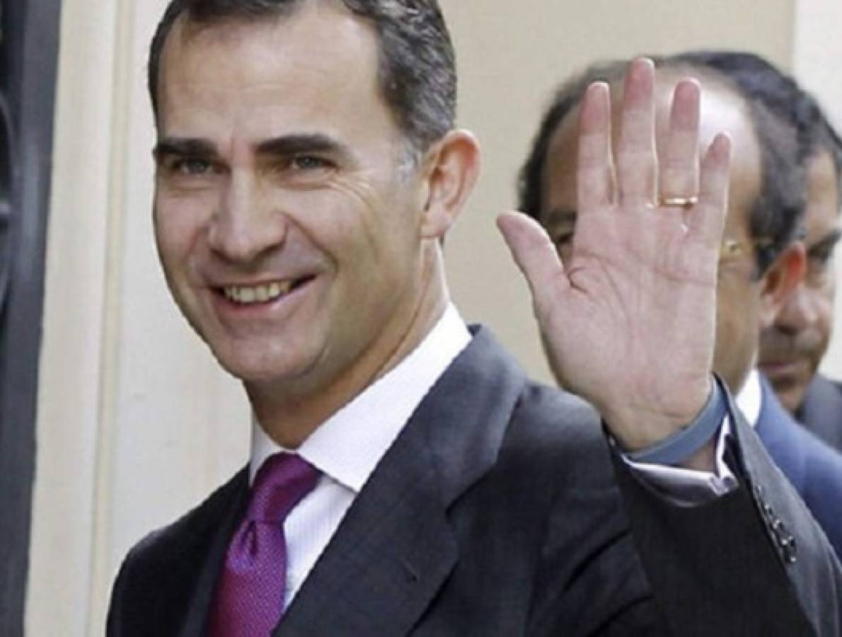 El rey Felipe VI acepta ser presidente honorario del Real España