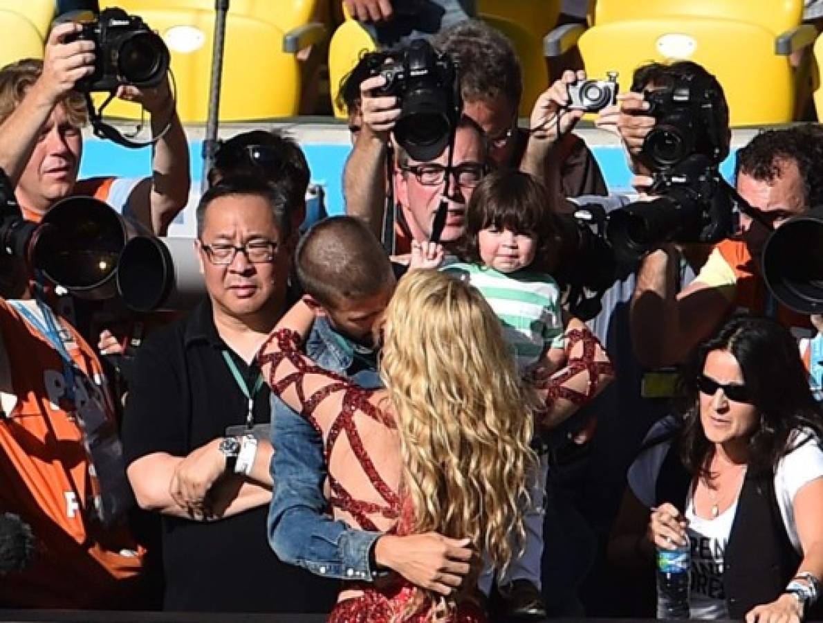 Fotos: Shakira y su hijo Milan se roban el show en la clausura del Mundial 2014