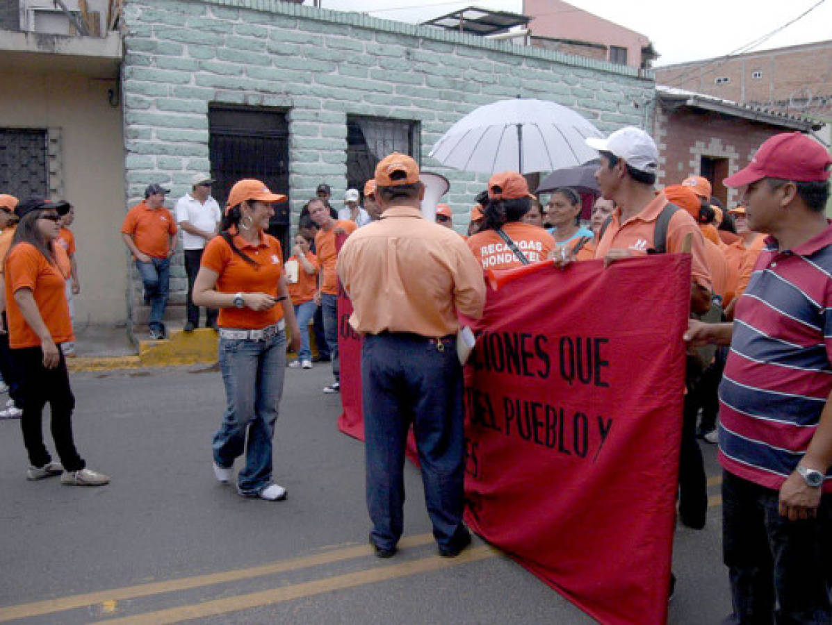 Empleados de Hondutel exigen presupuesto