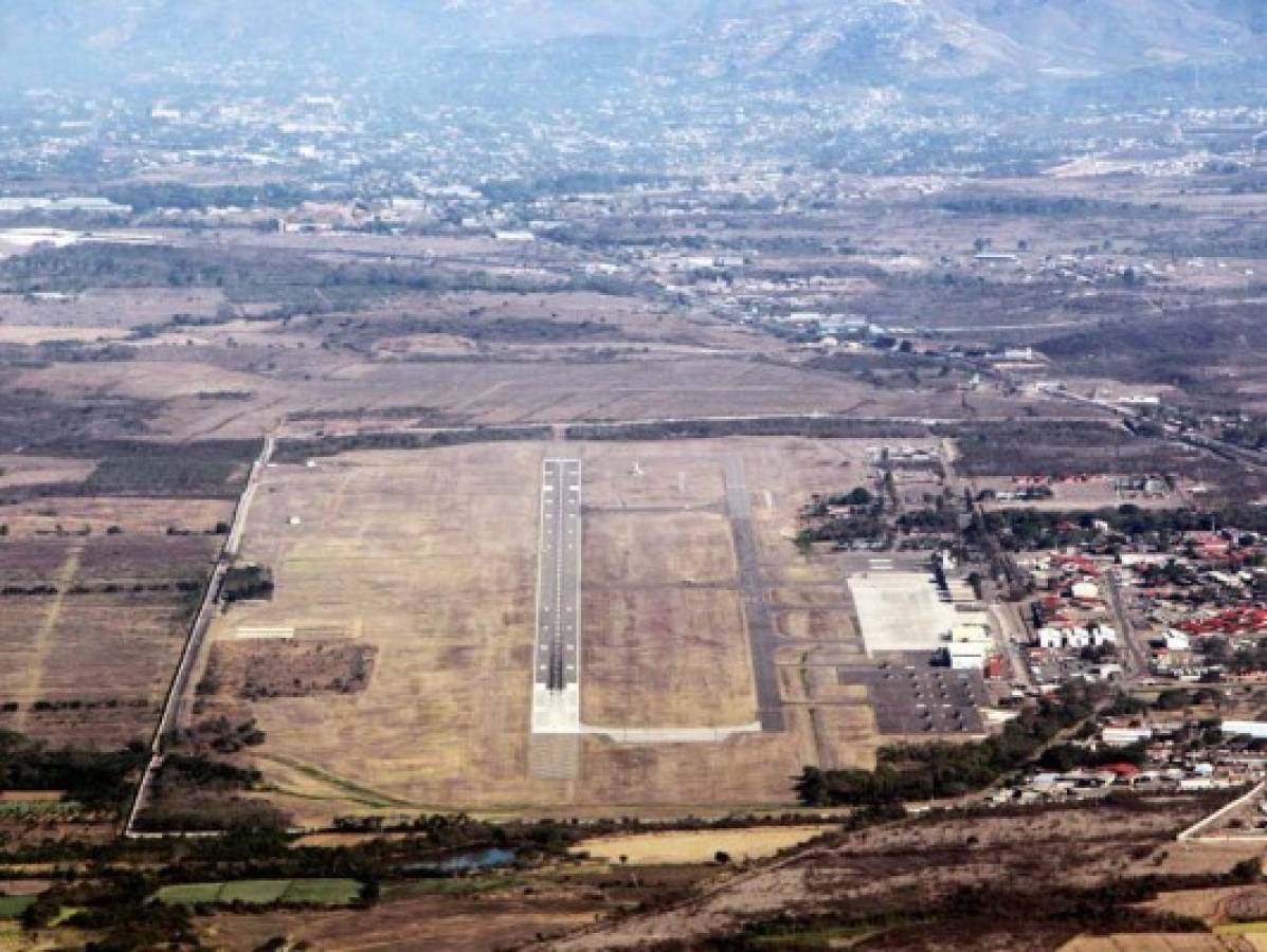 Construcción de aeropuerto en Palmerola se licitará en 2015