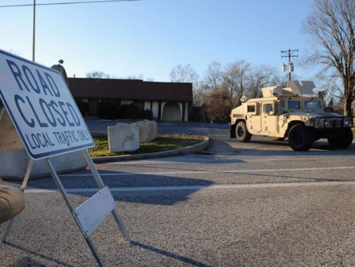 Obama condena violencia 'criminal' en Ferguson