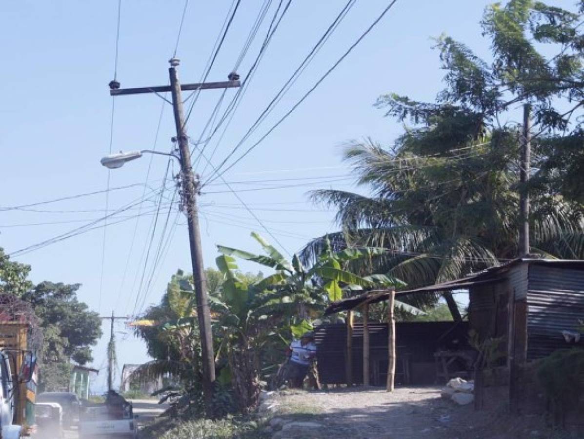 Honduras: Empleados de compañía de cable sufren descarga eléctrica