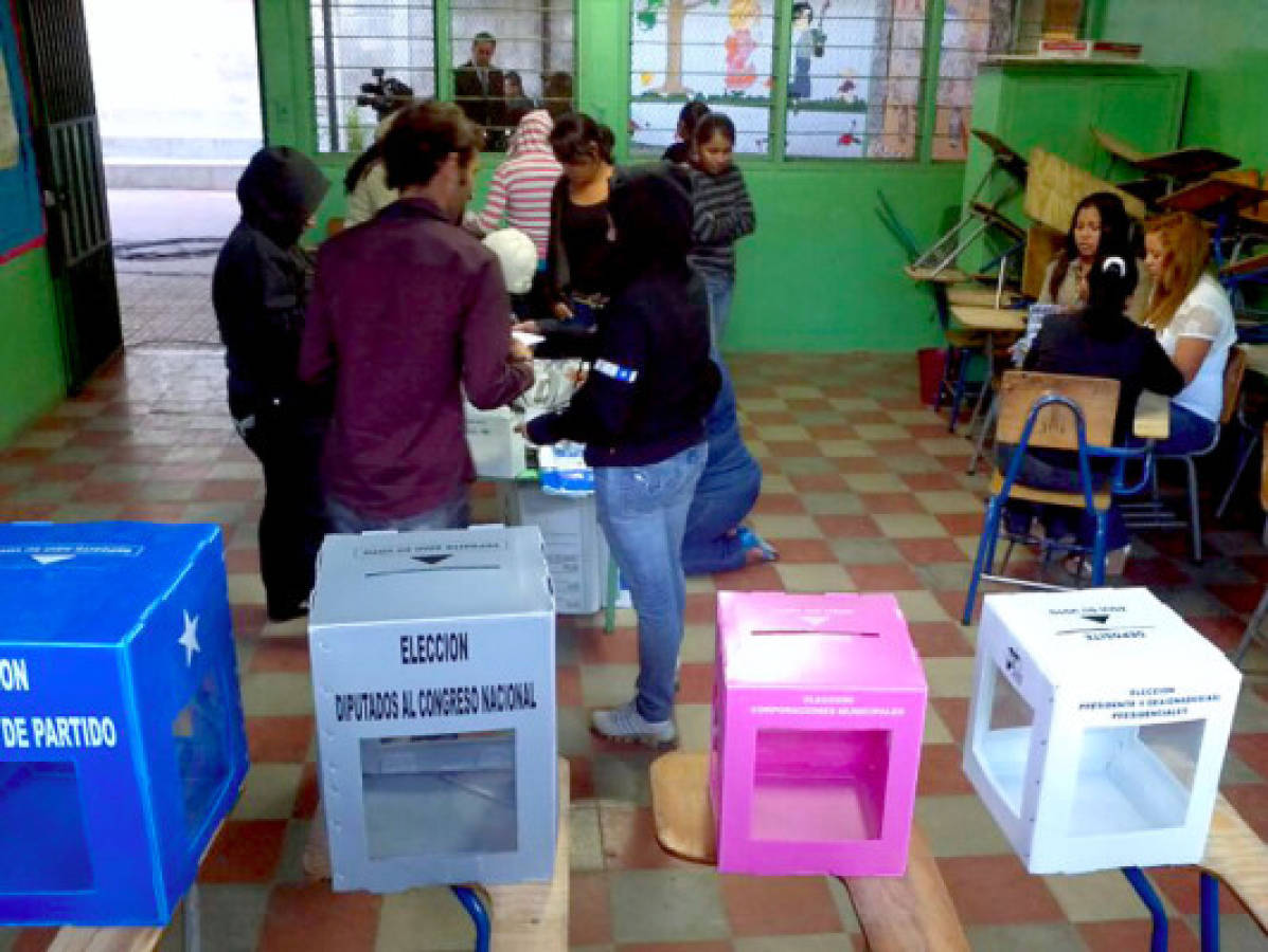TSE inaugura las elecciones primarias Honduras 2012