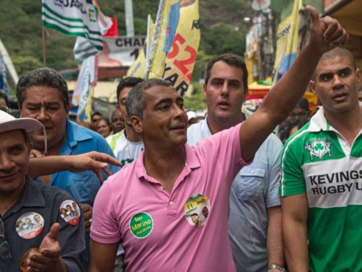Romario gana por goleada y fue elegido senador en Brasil