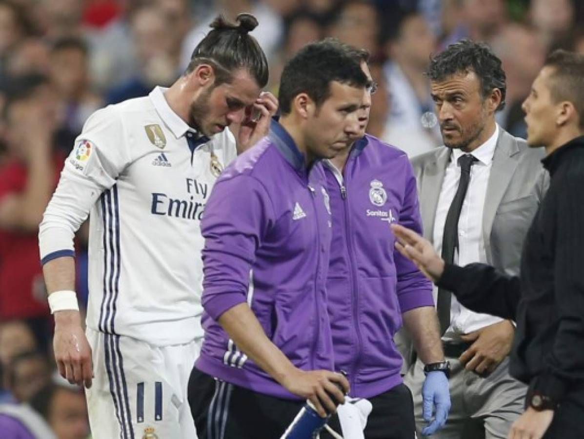 Gareth Bale se retira lesionado contra el Barça  
