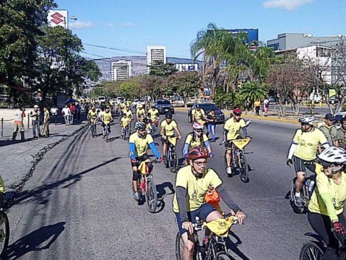 Hondureños pedalean impulsados por el amor a la Virgen de Suyapa