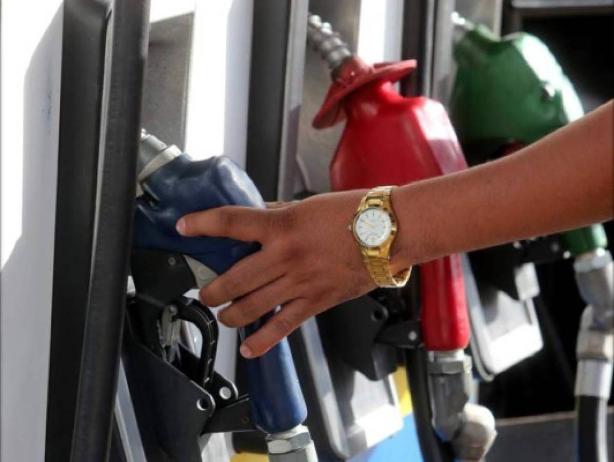 Honduras: Gasolinas subirán entre 57 y 60 centavos este lunes