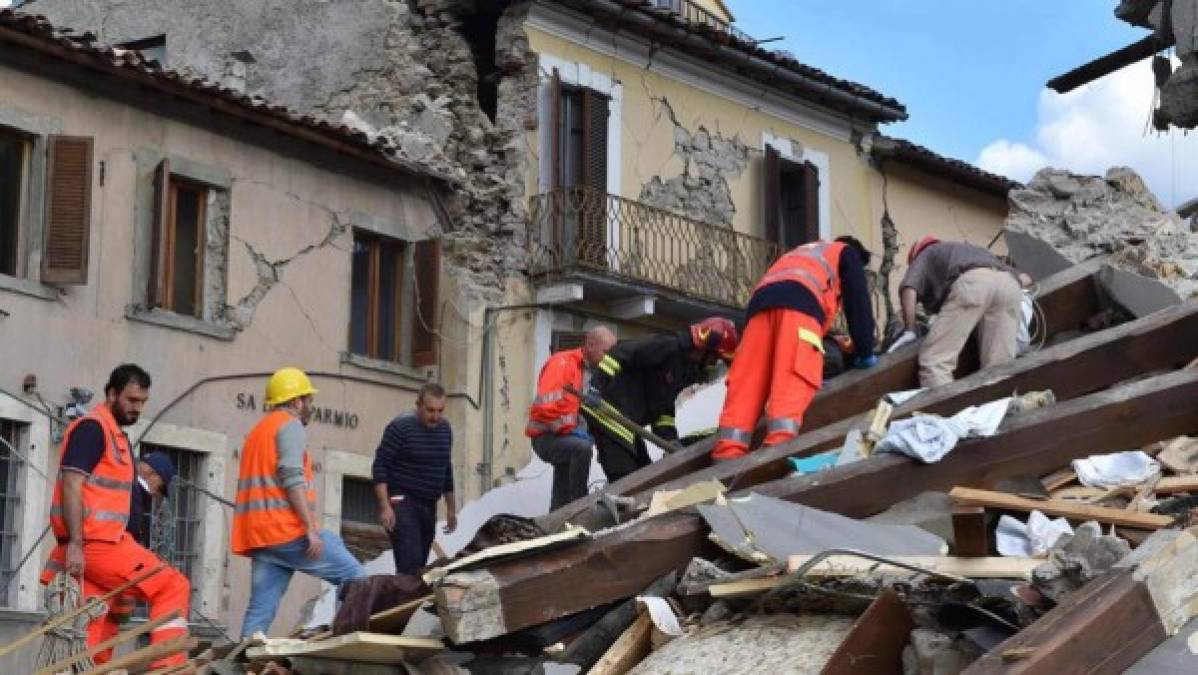 Las imágenes más impactantes de sismo en Italia