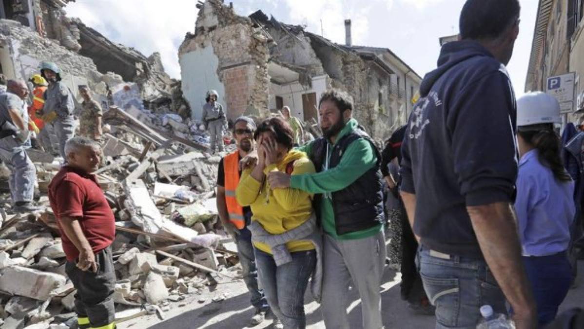 Las imágenes más impactantes de sismo en Italia