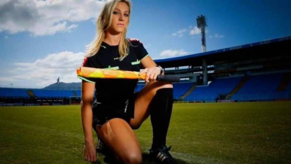 FOTOS: Así es Fernanda Colombo, la bella árbitro brasileña que estará en el Mundial Rusia 2018