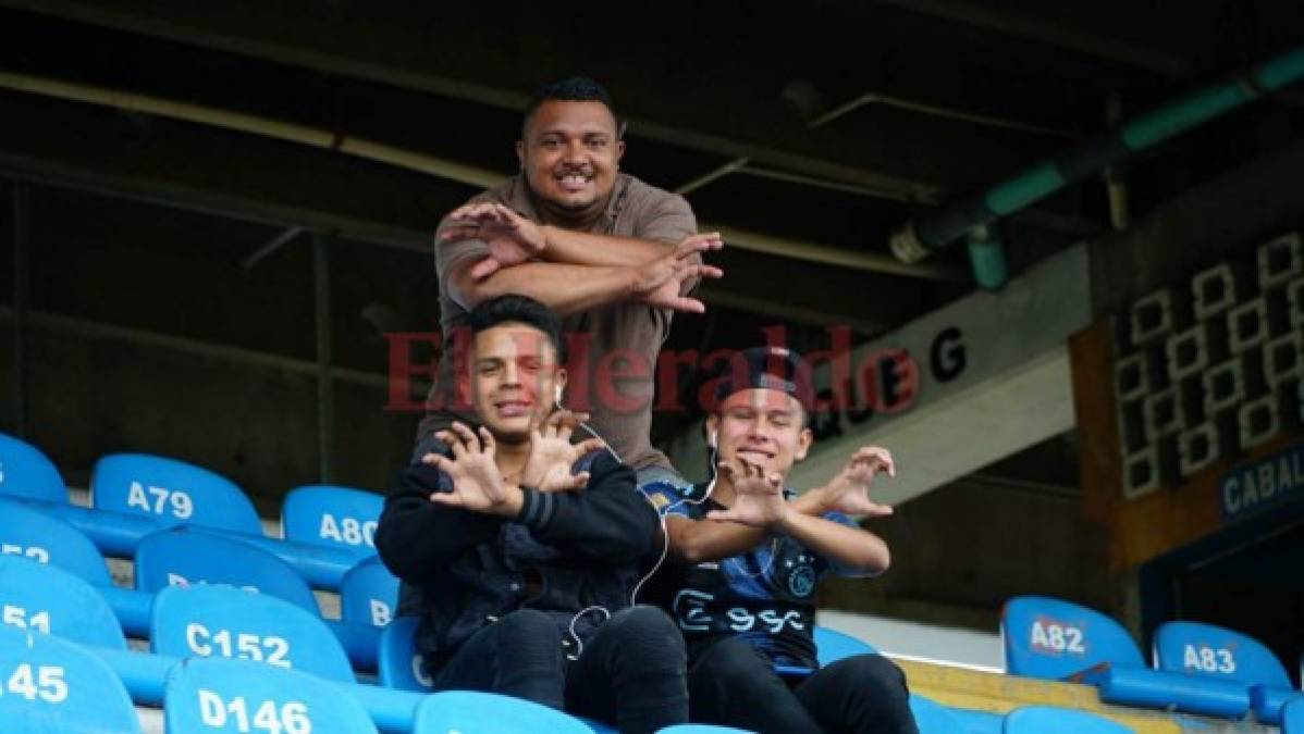 Ambientazo en el Olímpico de San Pedro Sula previo a la final Real España vs Motagua