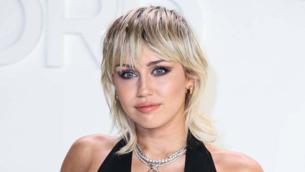 Miley Cyrus, Kurt Russell y Demi Lovato: famosos que han visto un ovni