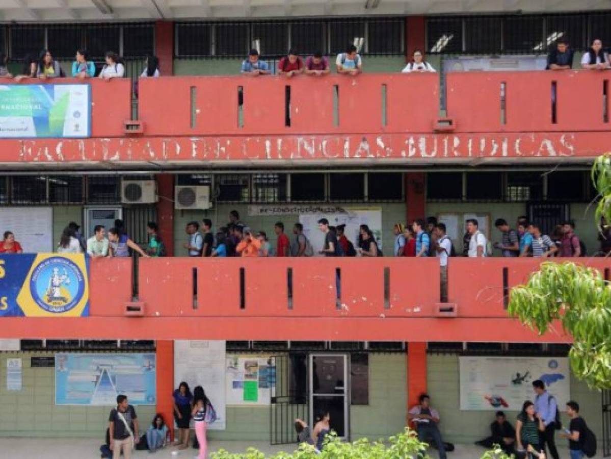 Honduras: Por irrespeto al pago del arancel, solicitan cierre de la carrera de Derecho